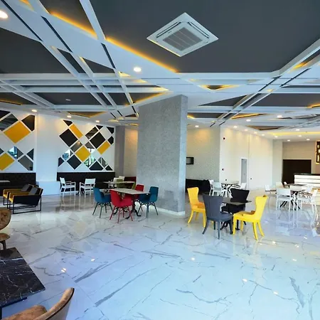 Konak Seaside Lux Penthaus 3+1 * Mahmutlar