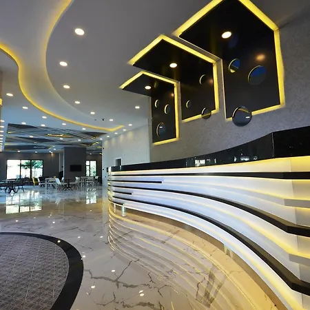 Konak Seaside Lux Penthaus 3+1 Mahmutlar